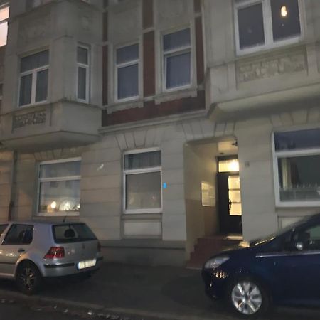 Nordsee Und City Fusslaeufig - Luxerioese Fewo Mit Grossem Balkon Wilhelmshaven Exterior photo