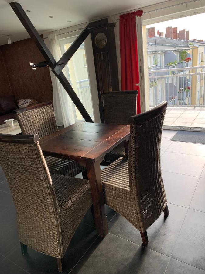 Nordsee Und City Fusslaeufig - Luxerioese Fewo Mit Grossem Balkon Wilhelmshaven Exterior photo